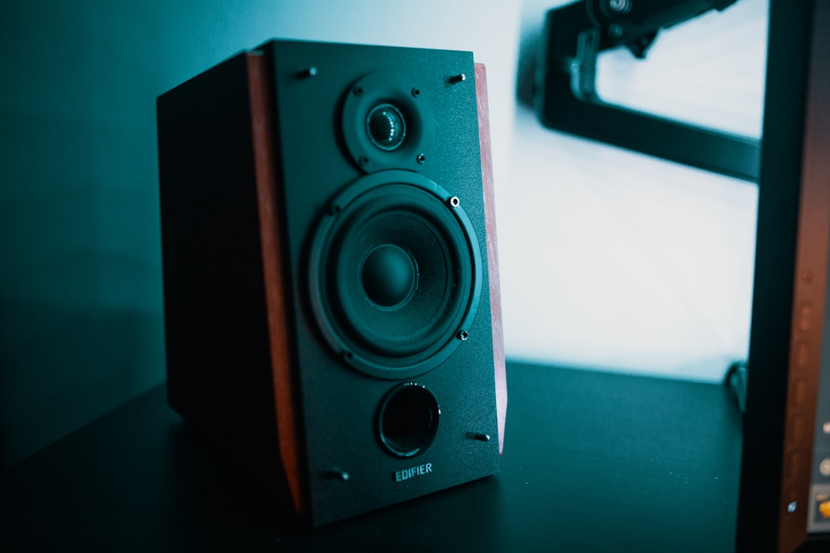 Sonido para carros y car audio: Plantas Rockford Fosgate, bajos JL Audio y medios