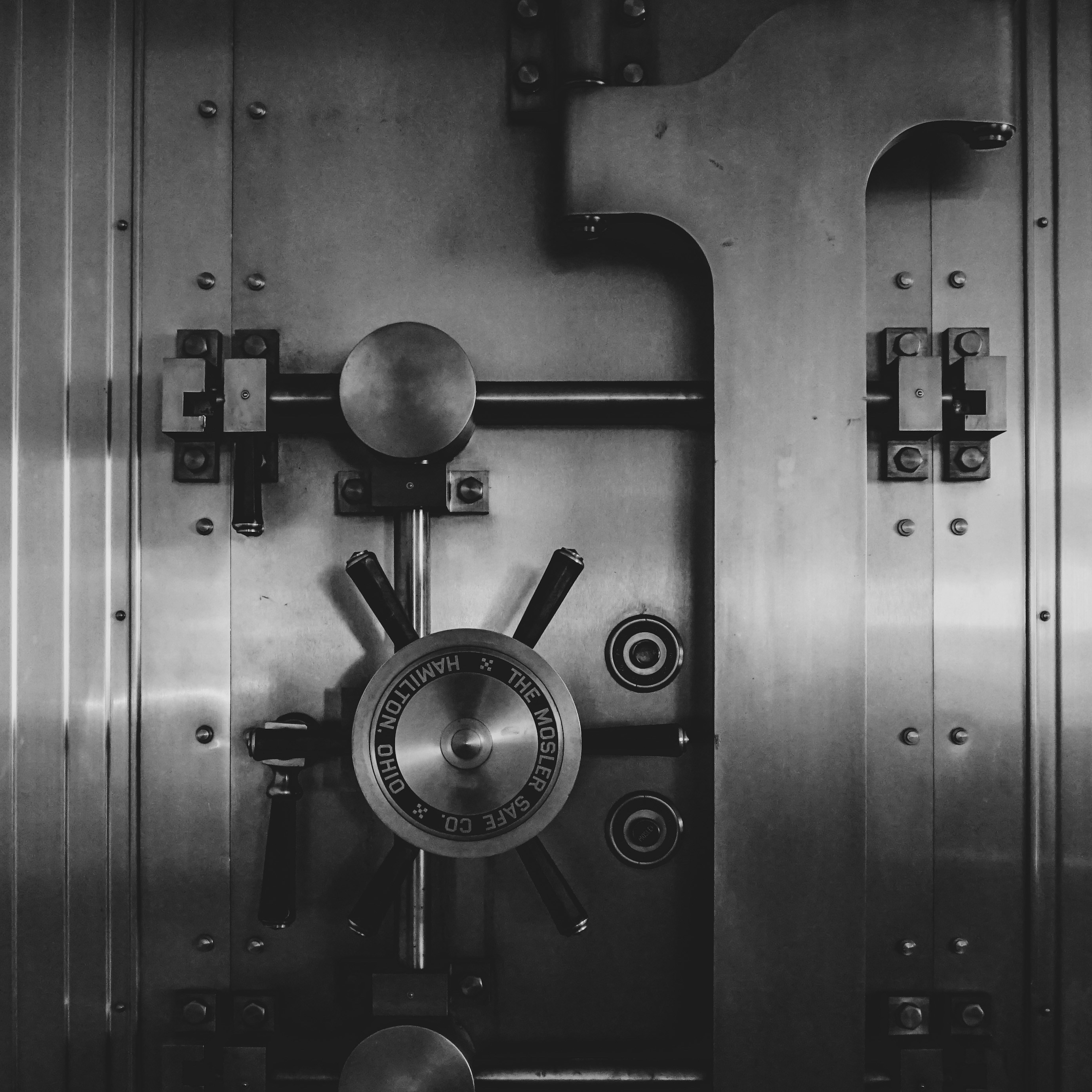 Cerrajería digital y máquinas duplicadoras de llaves: Máquinas electrónicas Xhorse y transponders