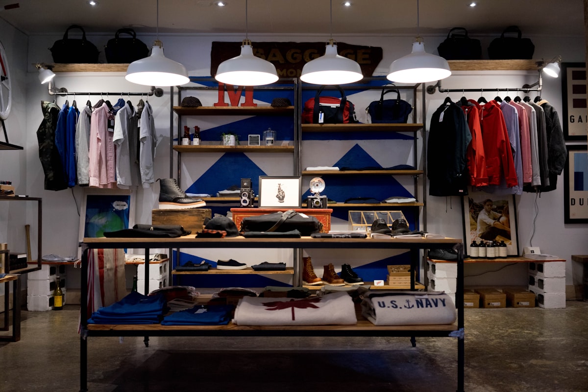Cómo emprender en Venezuela importando ropa y calzado desde Estados Unidos